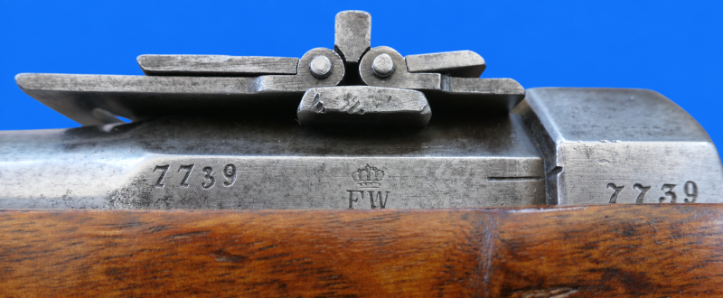 Pike mit FW Stempel